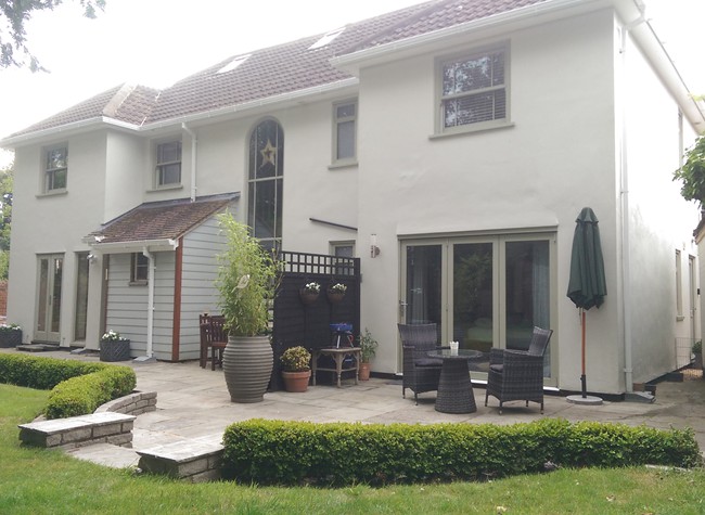 redwood-house-holiday-accommodation